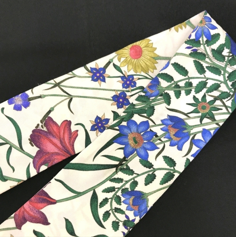 Auth Gucci Floral Silk Twilly/Bandeau - Picture 4 of 8